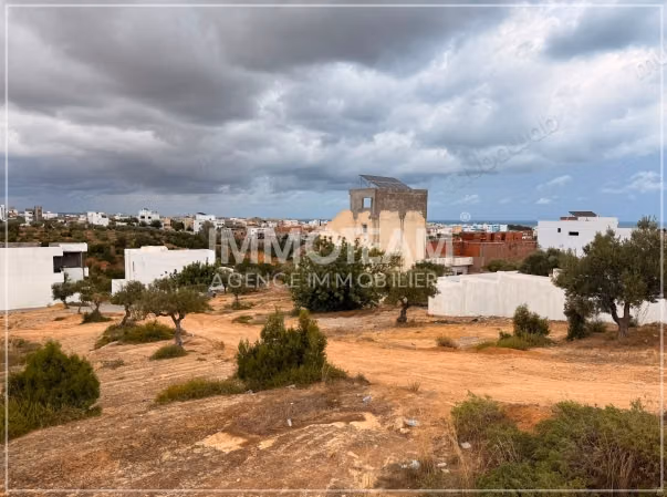 A vendre un terrain à Mrezga