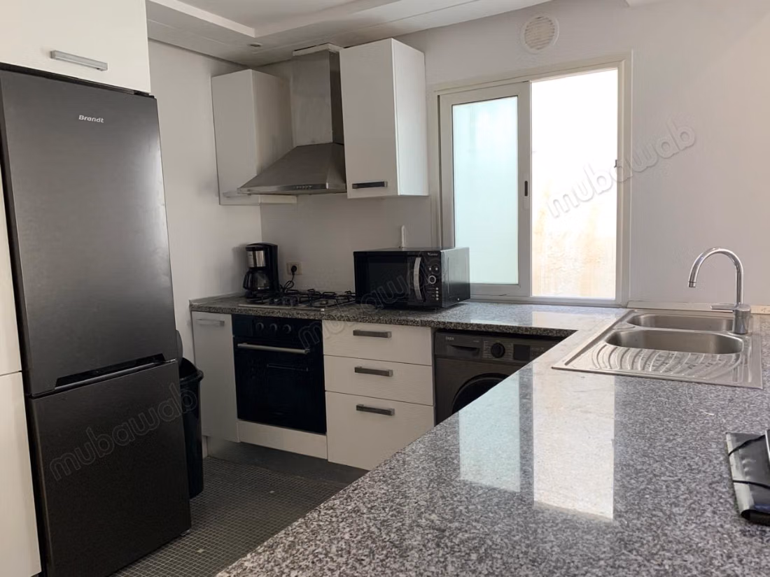 Location d'un appartement à Cité de la Plage. 2 chambres agréables. Meublé