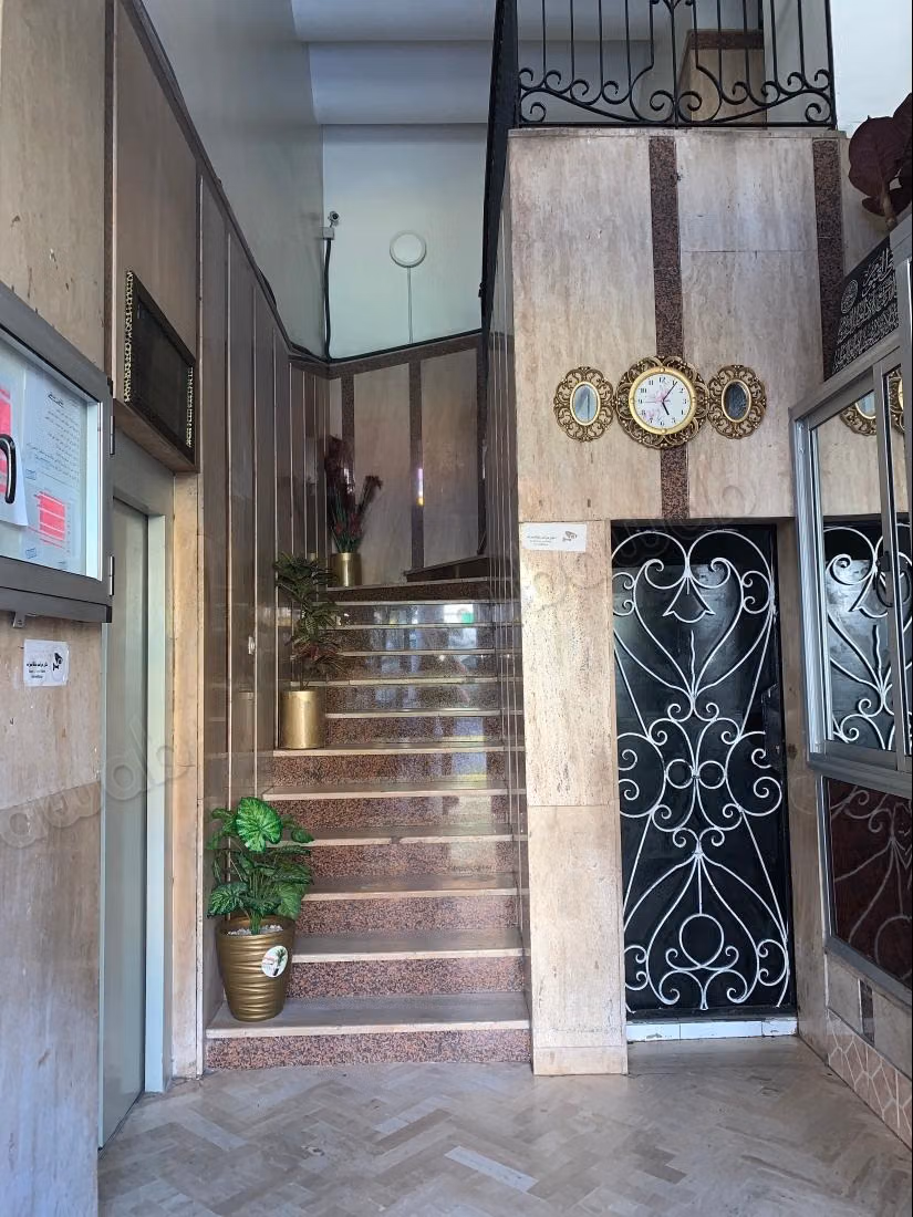 Bel appartement à vendre dans la résidence Farhatin