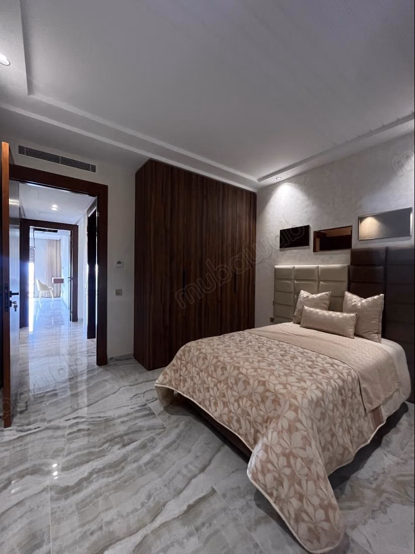 Vendita di un bel appartamento a Darbouazza di 171 m². Piscina, aria condizionata