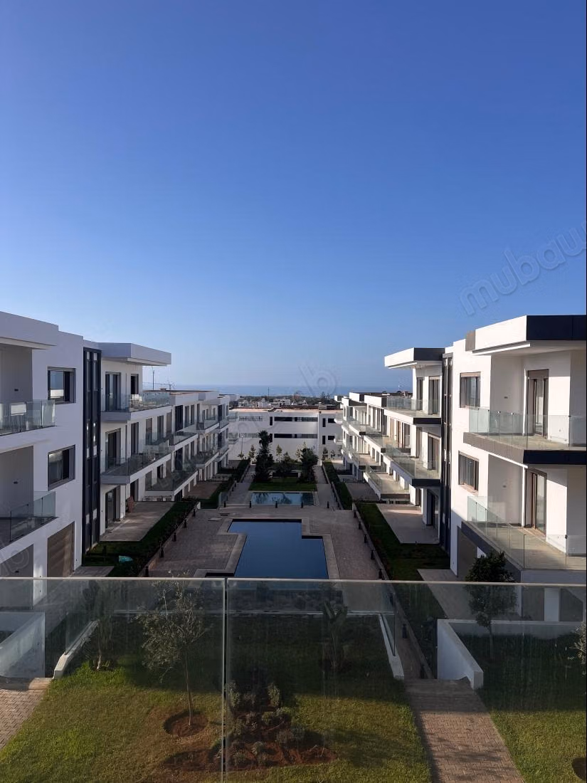 Vendita di un bel appartamento a Darbouazza di 171 m². Piscina, aria condizionata