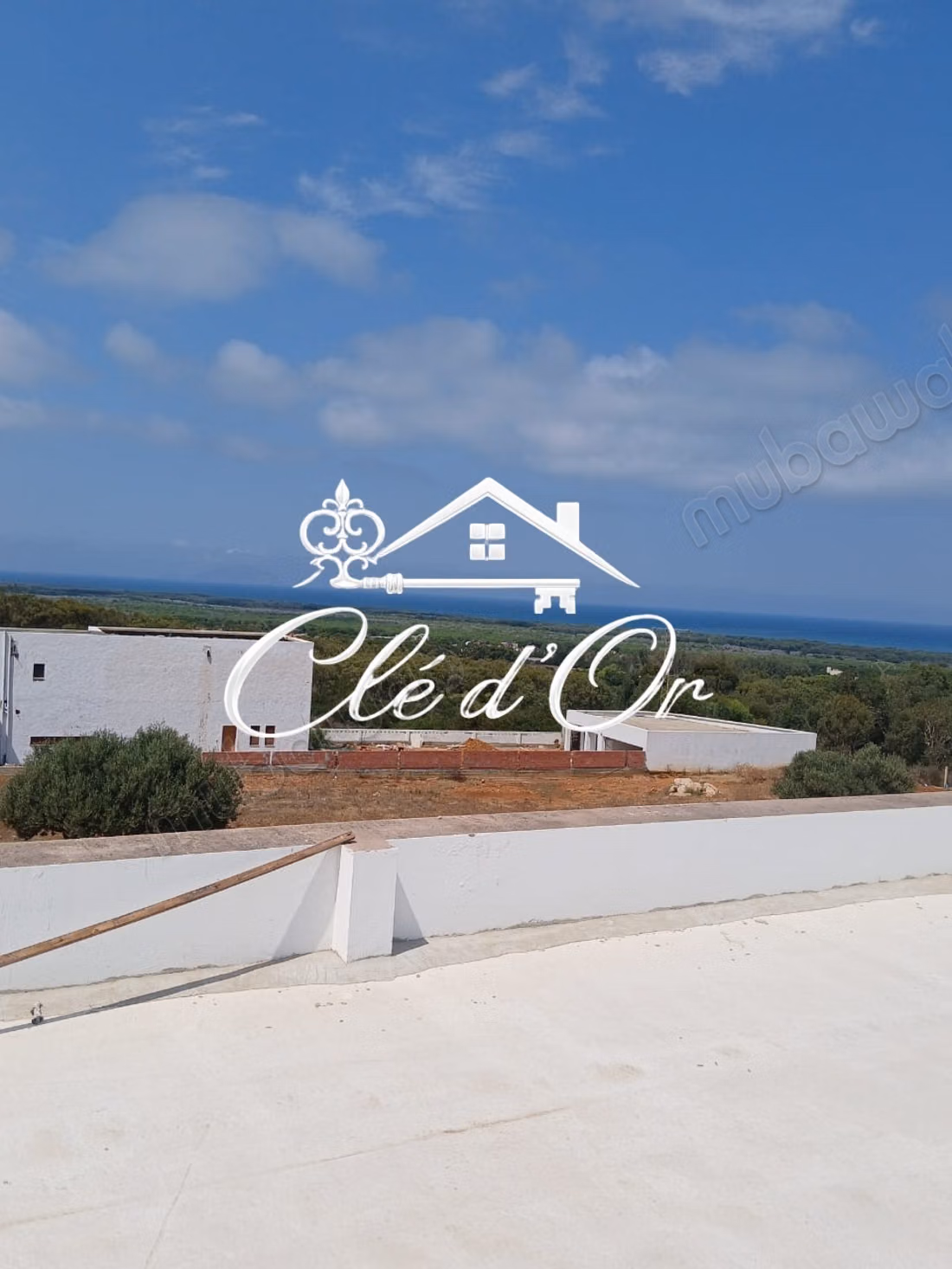 Villa à vendre à Rtiba
