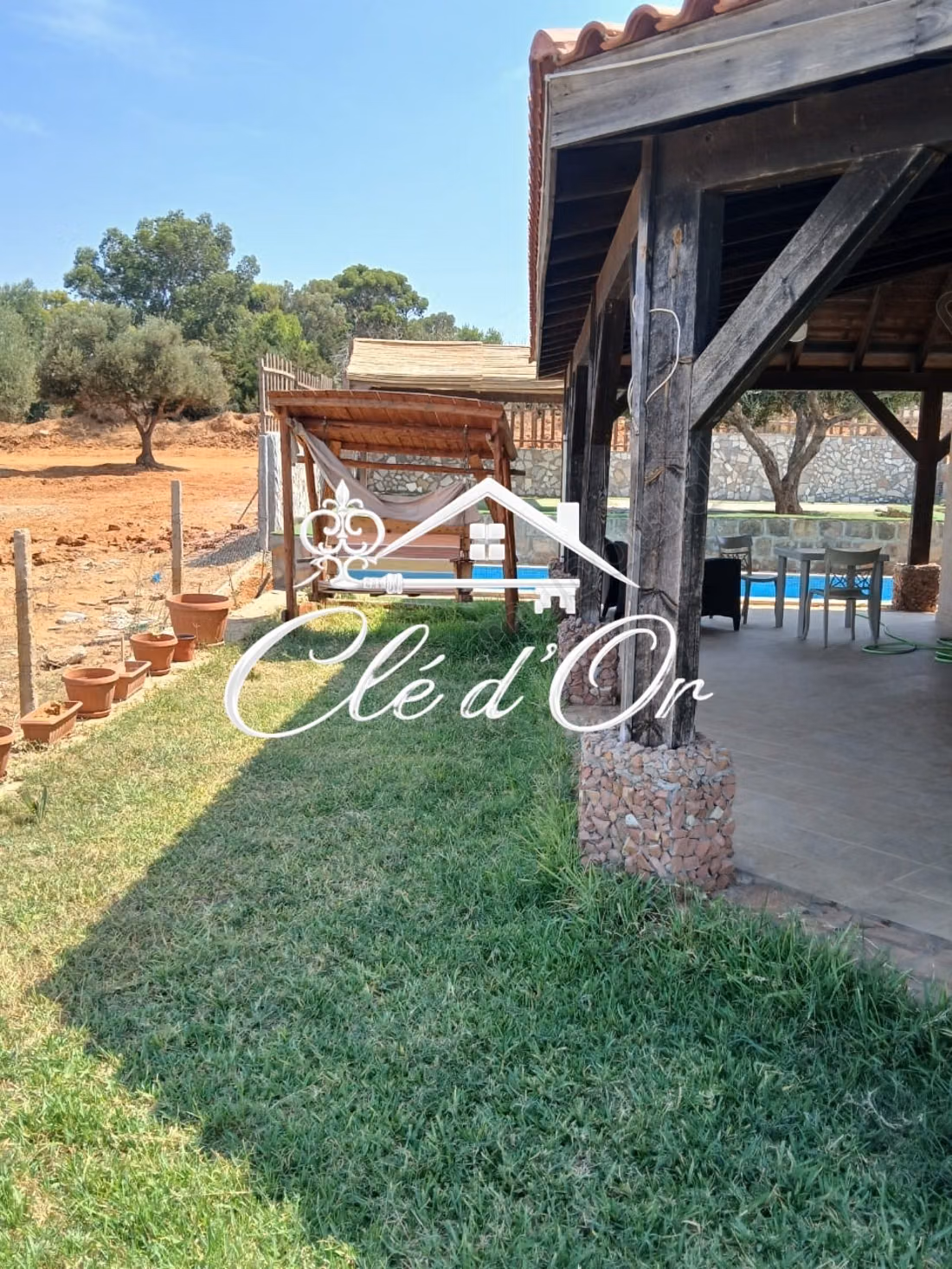 Villa à vendre à Rtiba