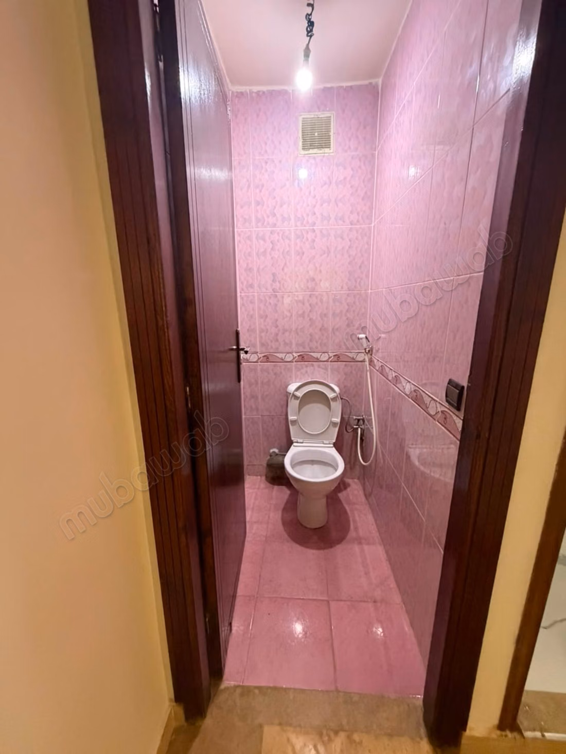 Apartment for sale in the city center. 3 comfortable rooms. With elevator