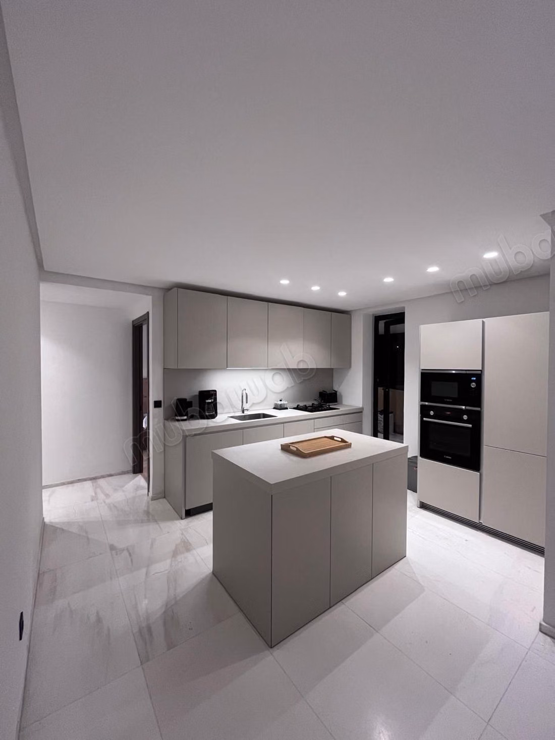 Bel appartement en location à Sania. Surface de 170 m². Bien meublé