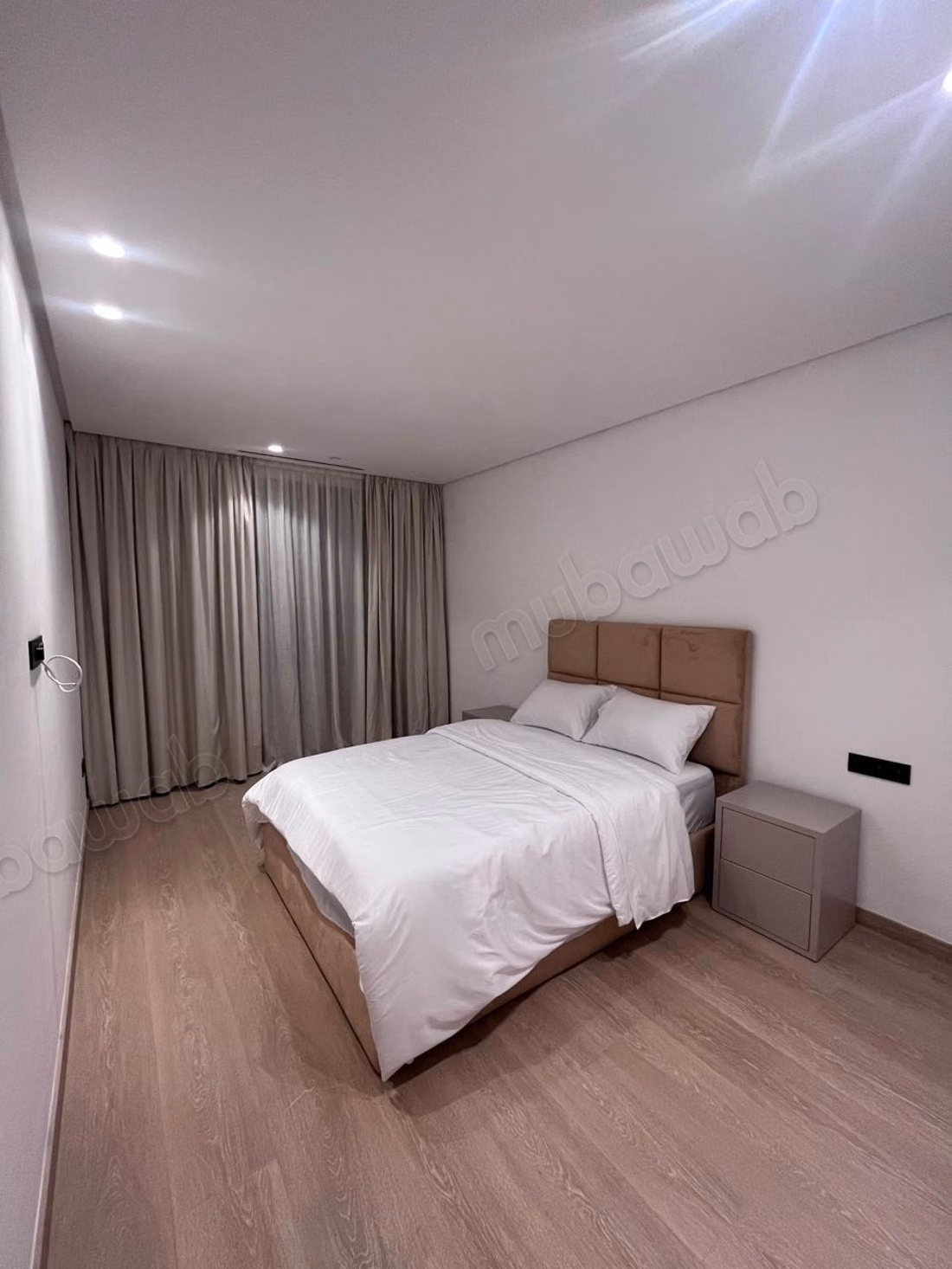Bel appartement en location à Sania. Surface de 170 m². Bien meublé