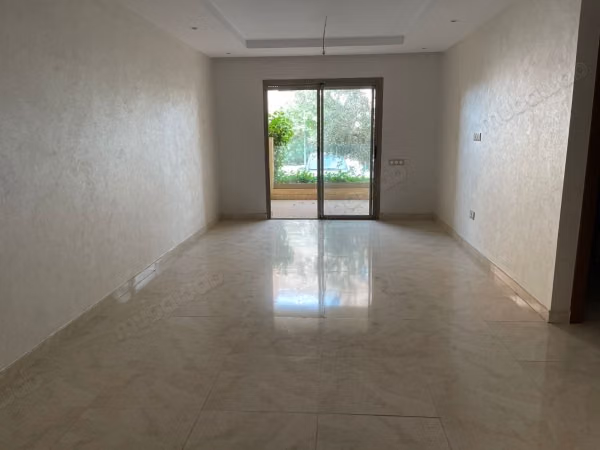 A vendre neuf jamais habité – Agdal Marrakech, 96 m², Piscine & Terrasse