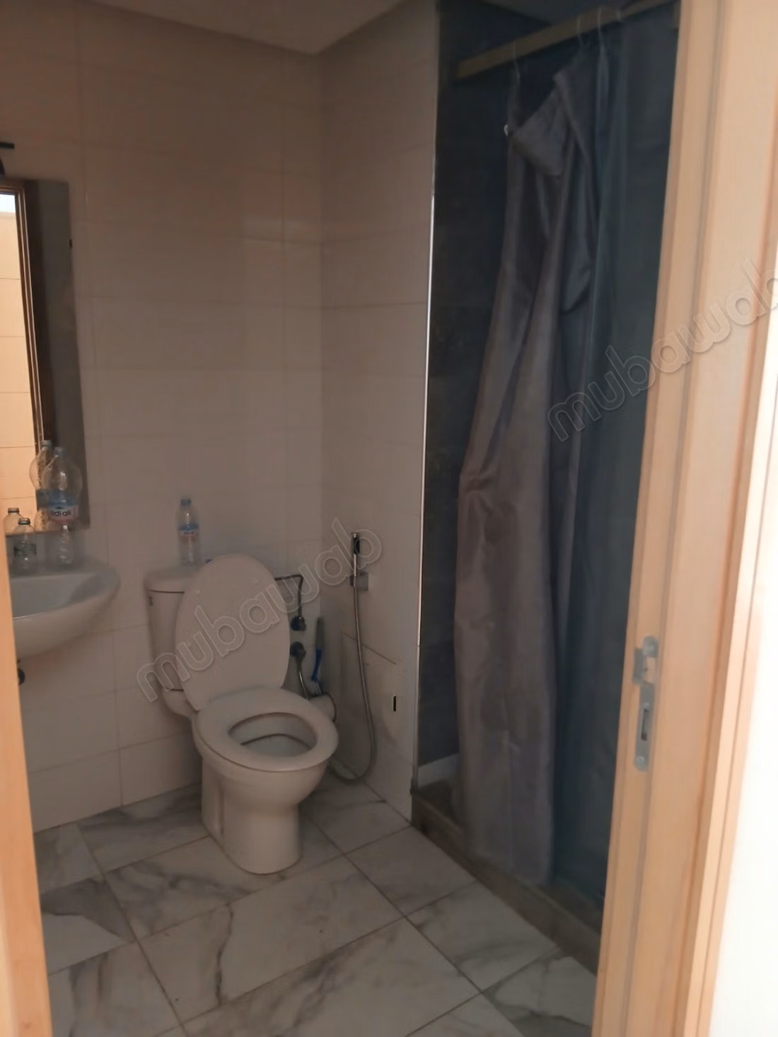 Apartamento Vacío en Alquiler en Ain Borja