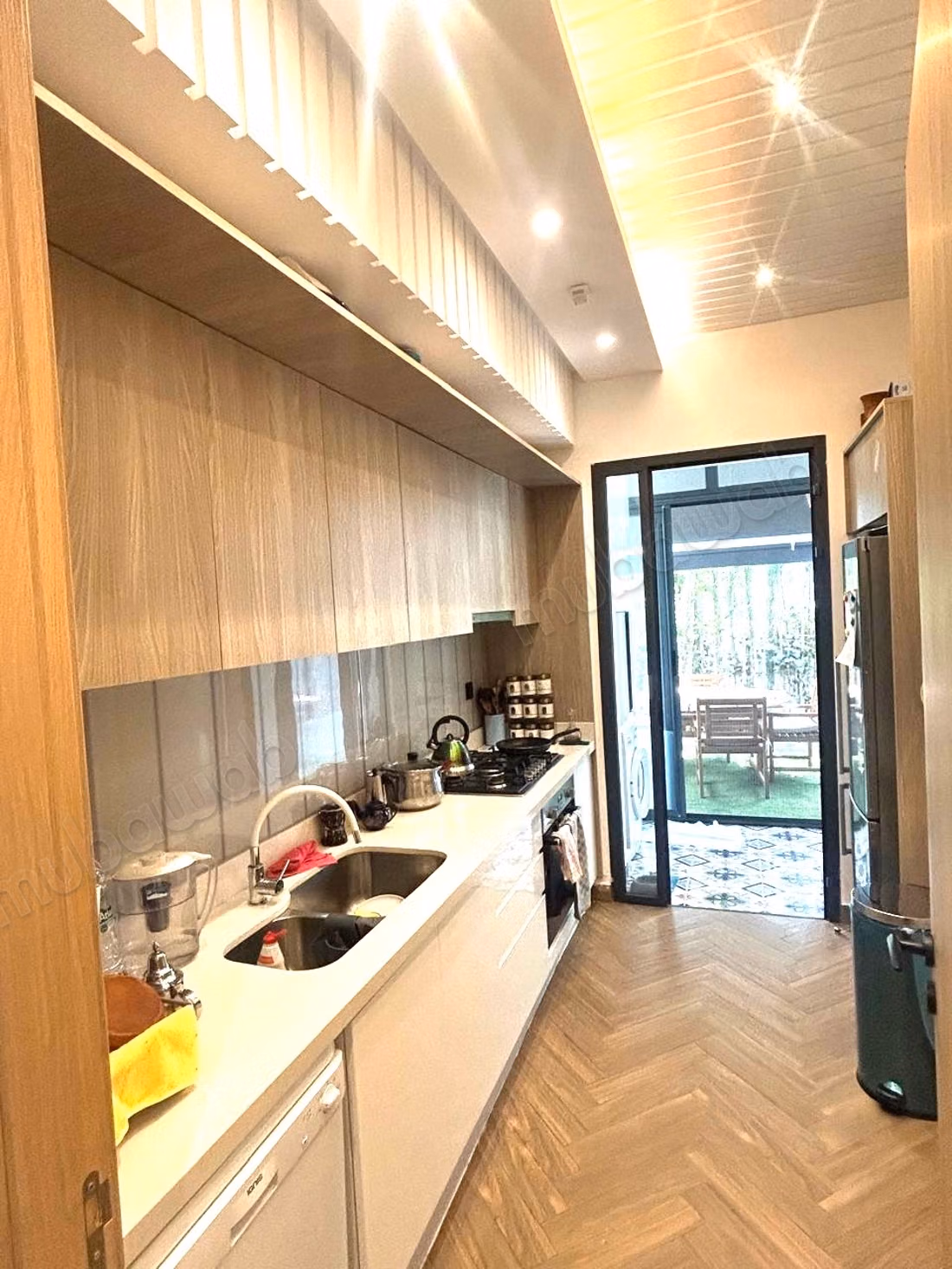 Très joli appartement en Rez ce jardin