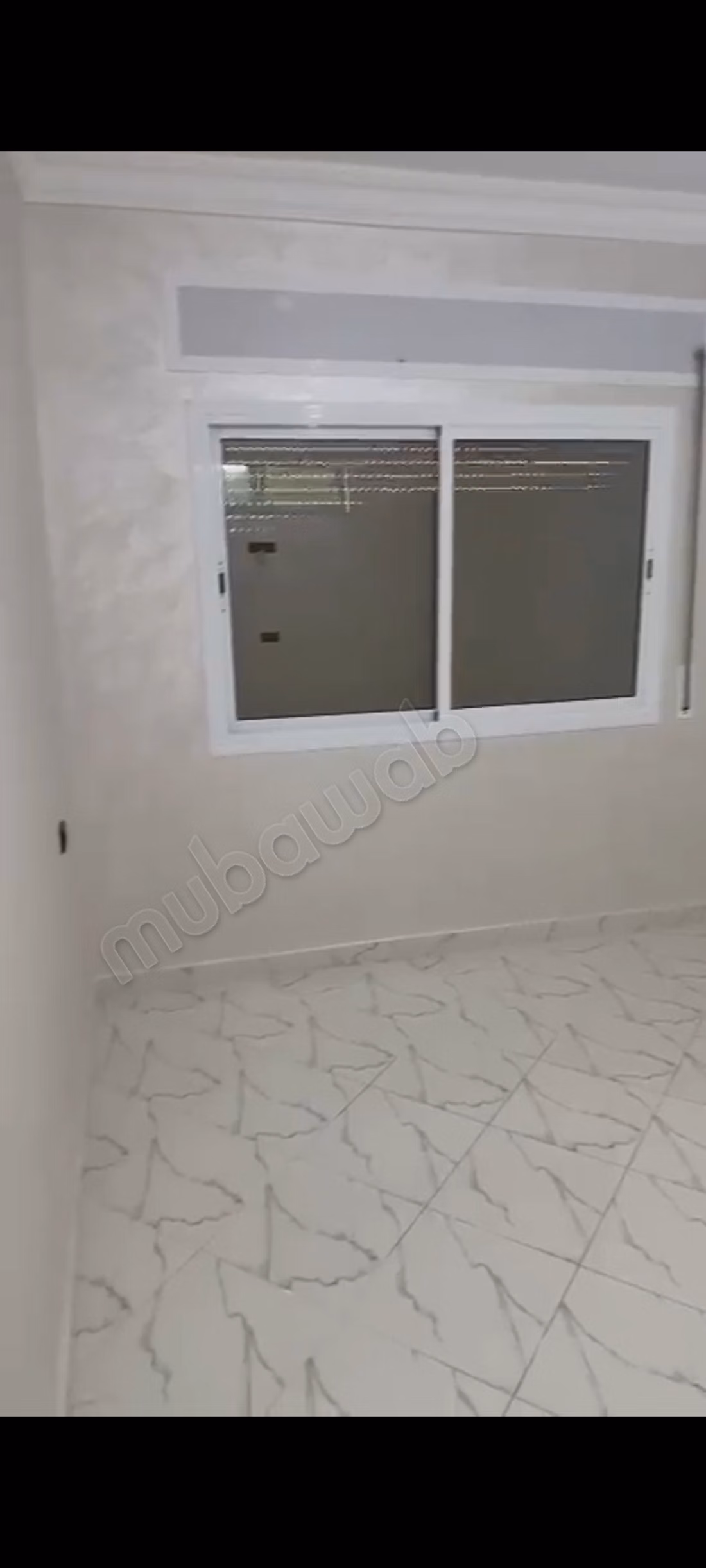 شقة رائعة للإيجار ب الهناء 3 السوسي.
1 غرفة