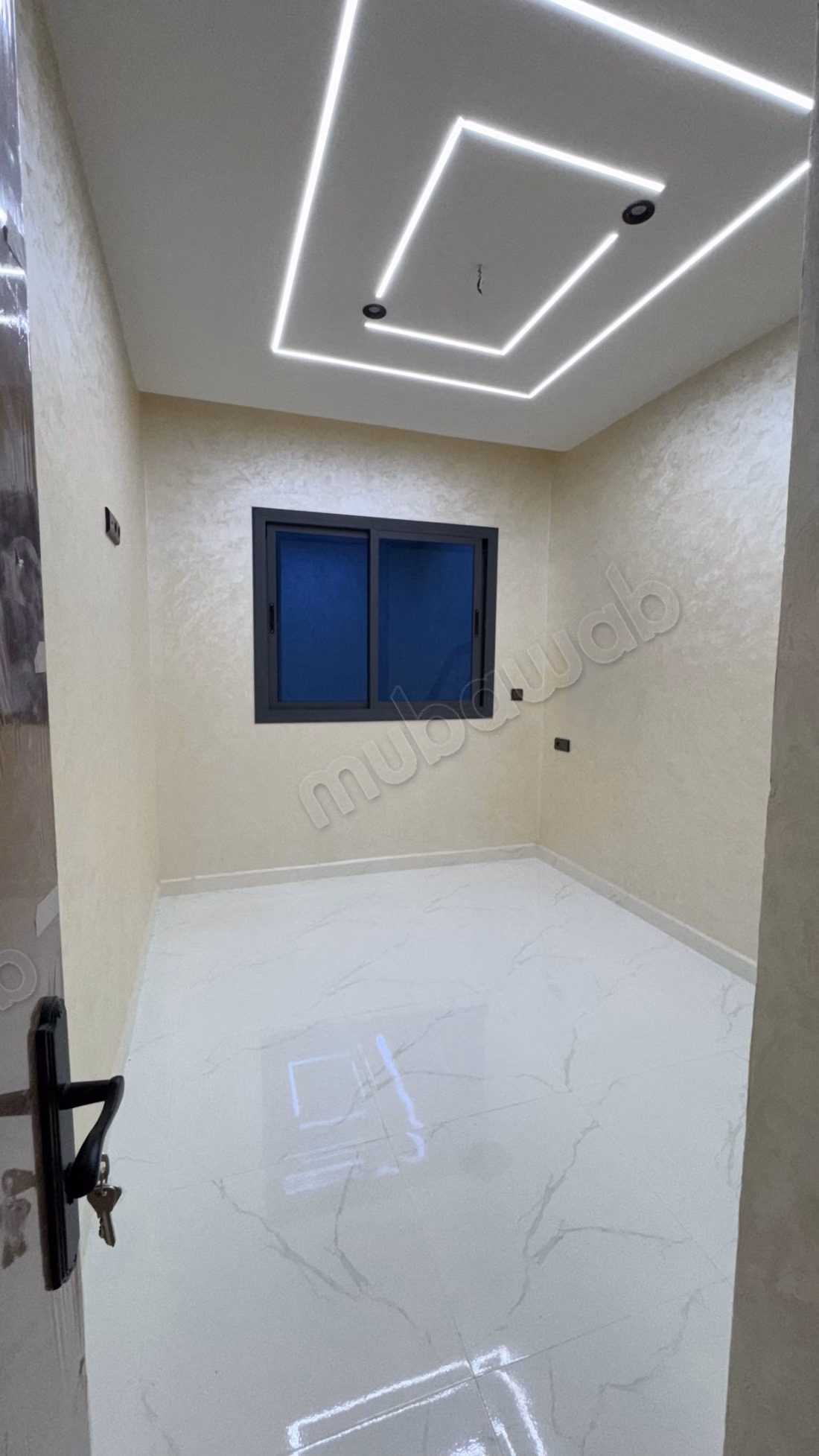 Apartment for sale in Martil. 3 beautiful bedrooms. Reinforced door, security