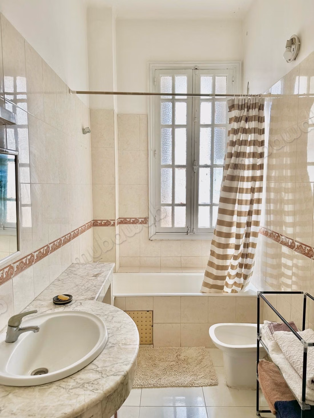 À louer – appartement de charme face à bab el had, rabat