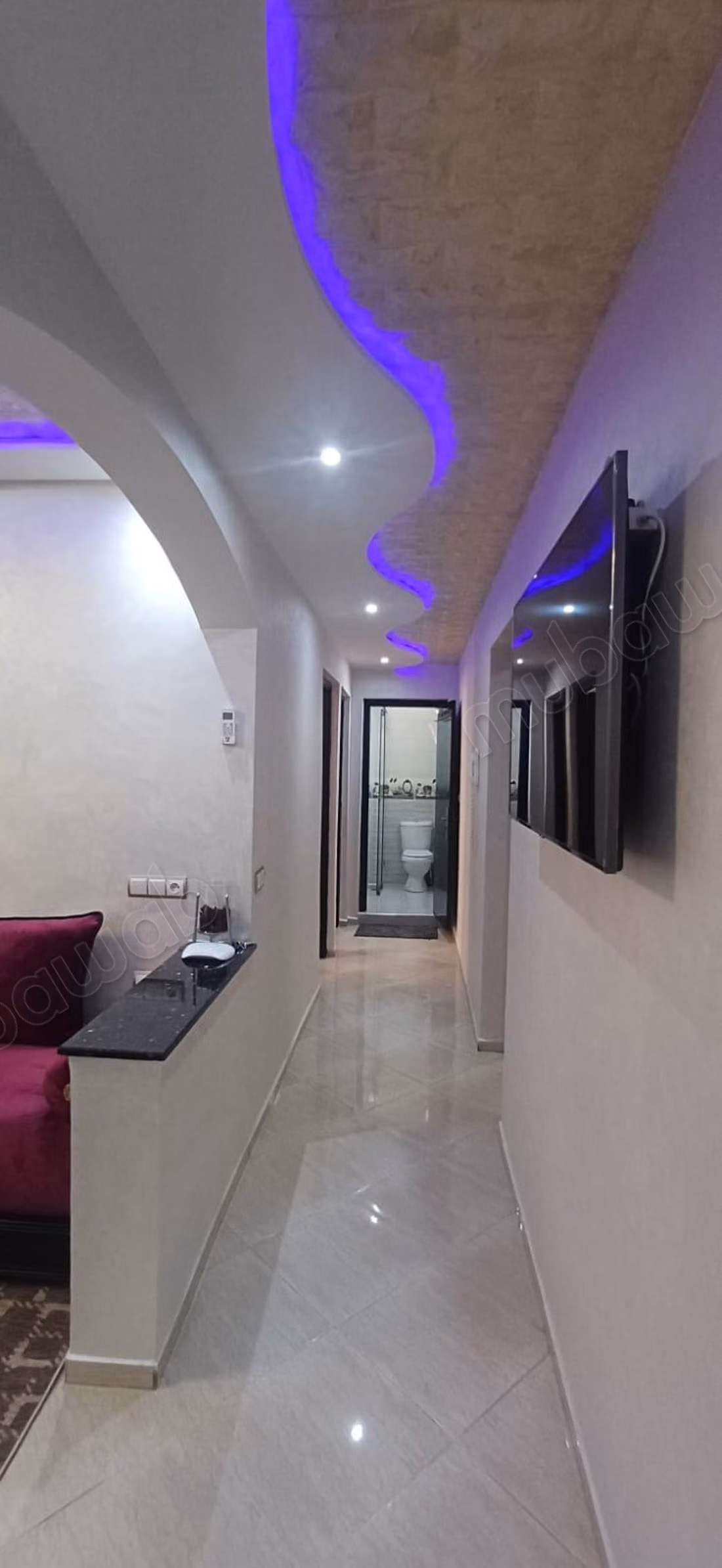 Superbe appartement à louer à Hay Salam. 
2 belles chambres. 
Bien meublé