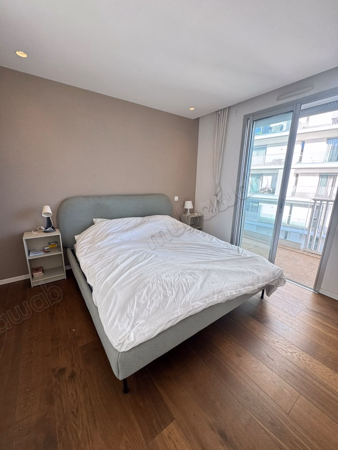 Bel Studio meuble avec terrasse à Casa Finance City