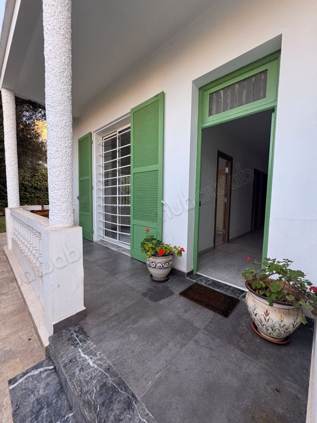 Location villa de luxe semi meublé à Quartier Oasis