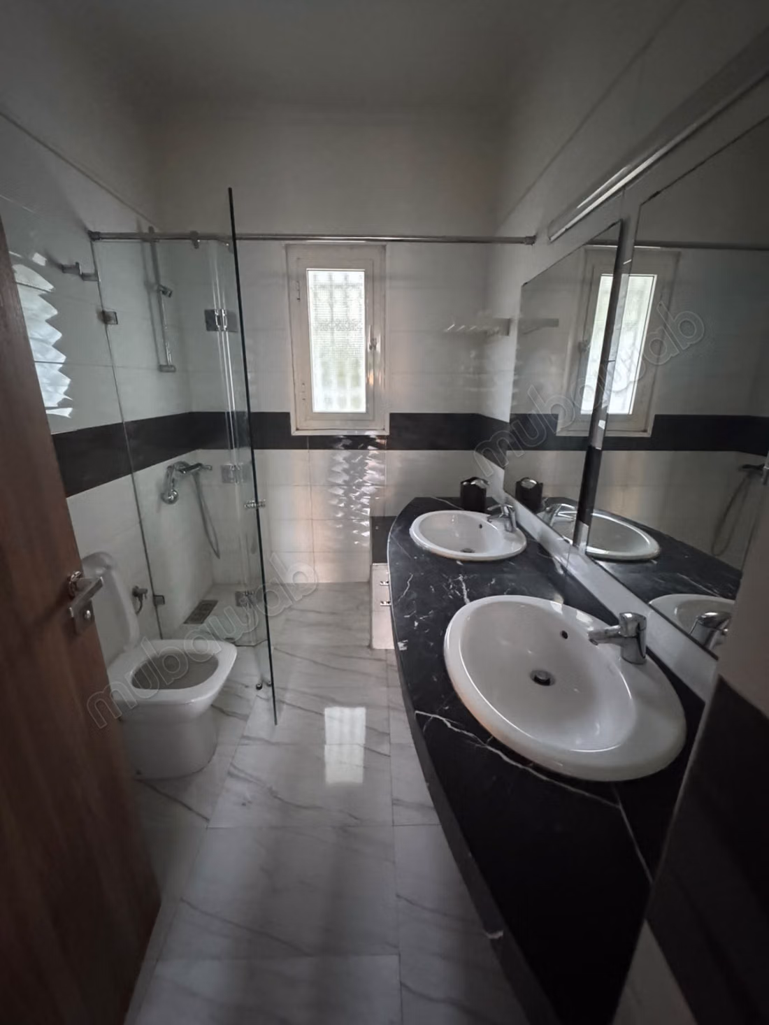 Superb furnished or unfurnished villa for rent in oasis