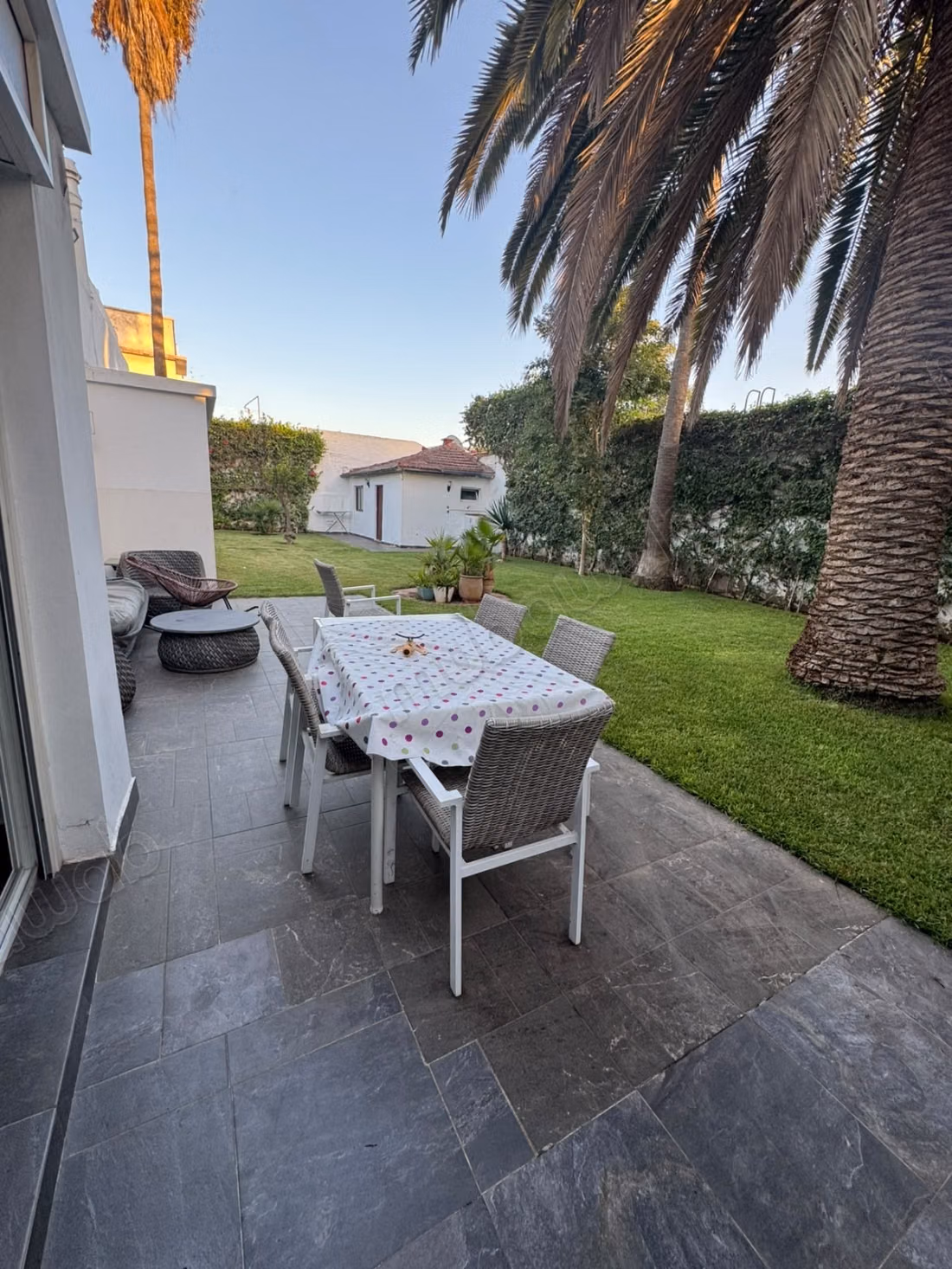 Superb furnished or unfurnished villa for rent in oasis
