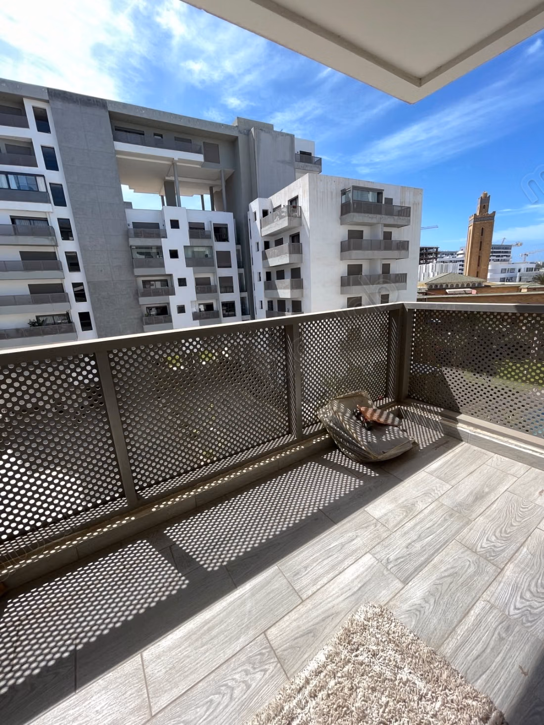 Bell'appartamento arredato con 3 camere in affitto a Casablanca Finance City