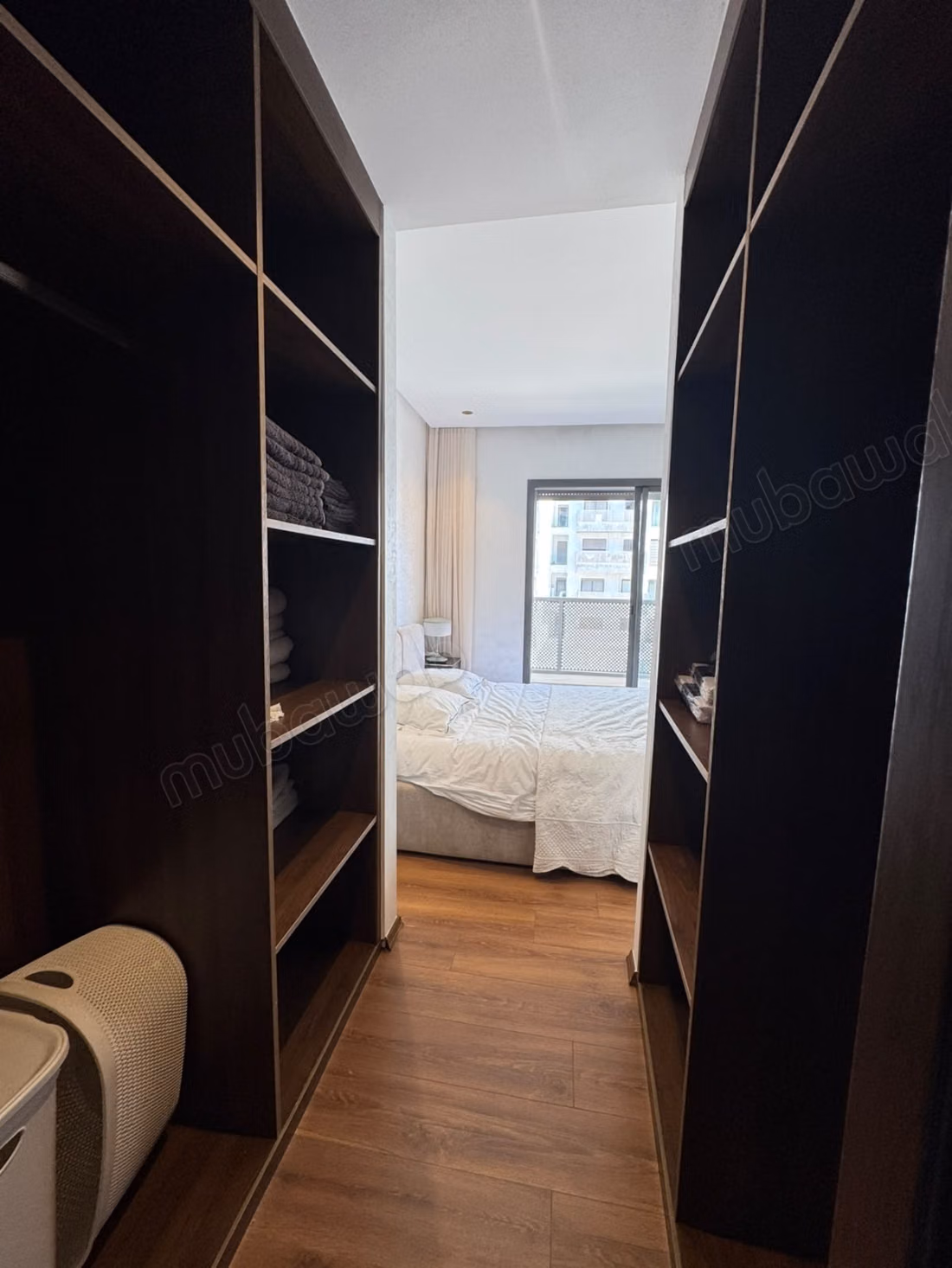 Bell'appartamento arredato con 3 camere in affitto a Casablanca Finance City