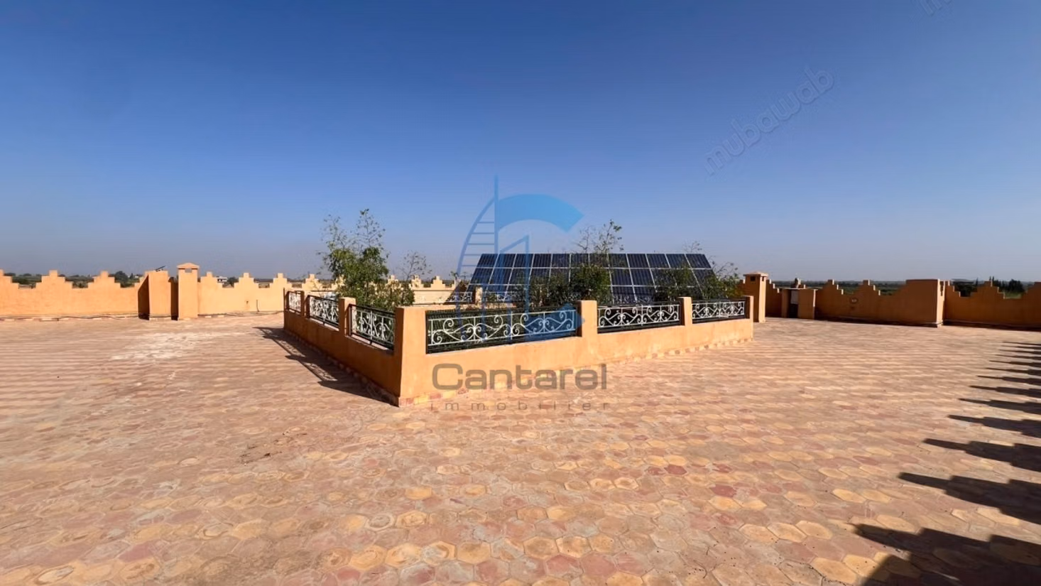 Villa riad de una sola planta con 5 a 7 habitaciones y 27,493 m² de terreno con olivar en venta en Sidi Abdellah Ghiat