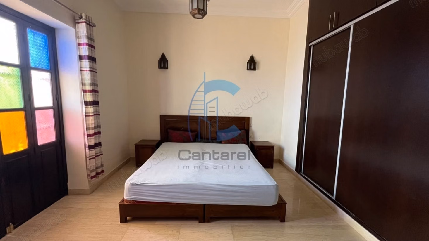Villa riad de una sola planta con 5 a 7 habitaciones y 27,493 m² de terreno con olivar en venta en Sidi Abdellah Ghiat