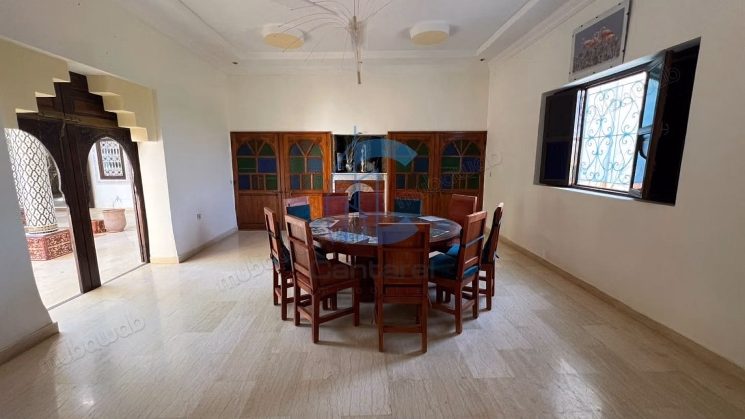 Villa riad de una sola planta con 5 a 7 habitaciones y 27,493 m² de terreno con olivar en venta en Sidi Abdellah Ghiat
