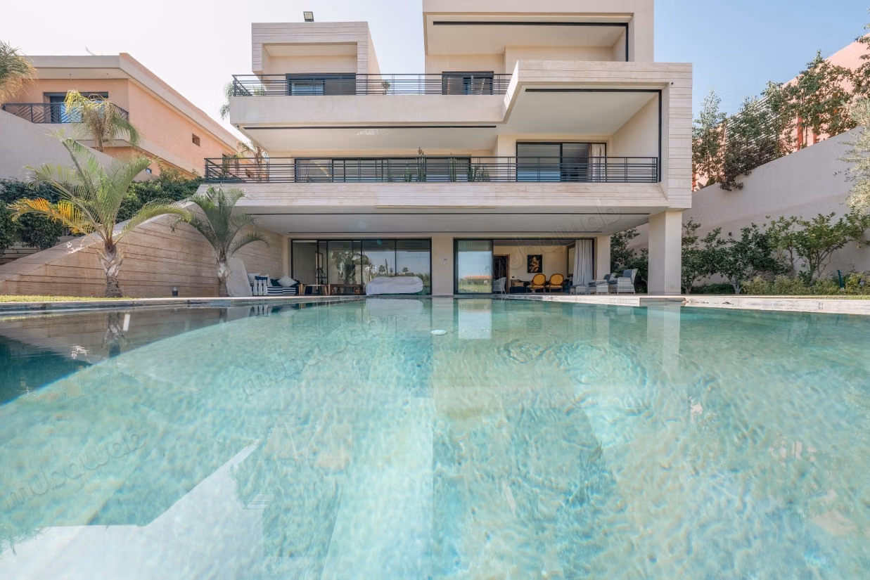 New villa for sale in Amelkis