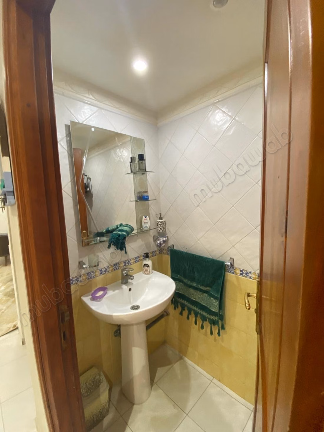 Bel appartement en location à Riad Oulad Mtaa. 
2 chambres