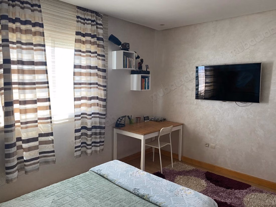 Bel appartement en location à Riad Oulad Mtaa. 
2 chambres