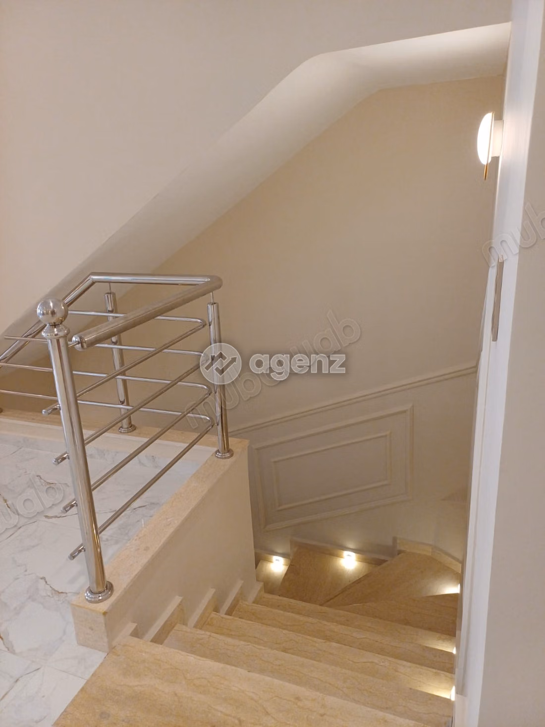 Duplex for sale 180 m², 4 bedrooms Hay Salam Mohammedia