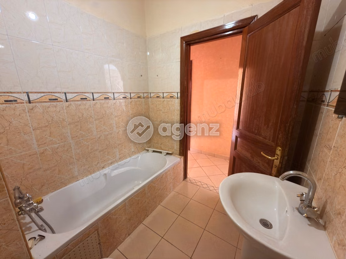 Appartamento in vendita 82 m², 2 camere da letto Samlalia Marrakech