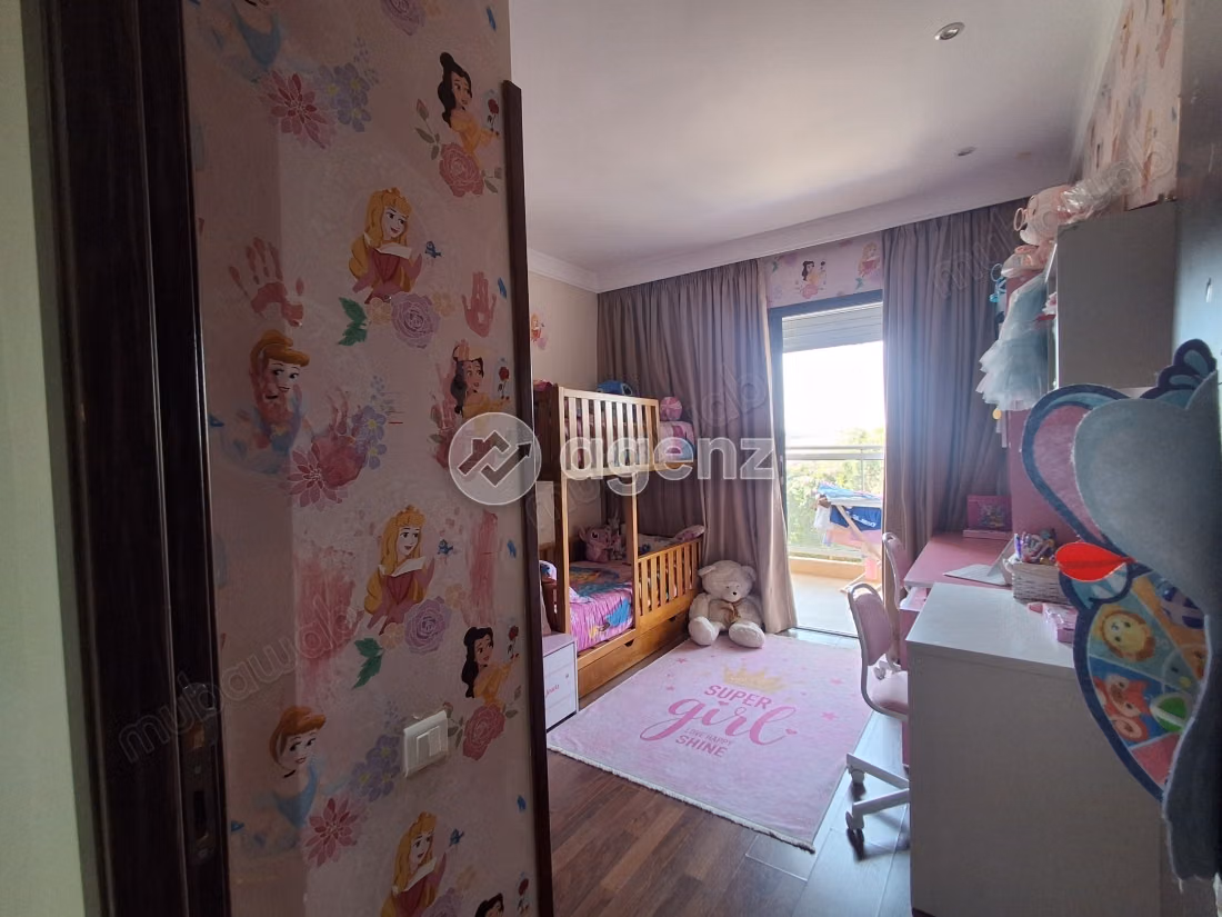 Appartamento in vendita 124 m², 3 camere Aeroporto Mohammed V Bouskoura