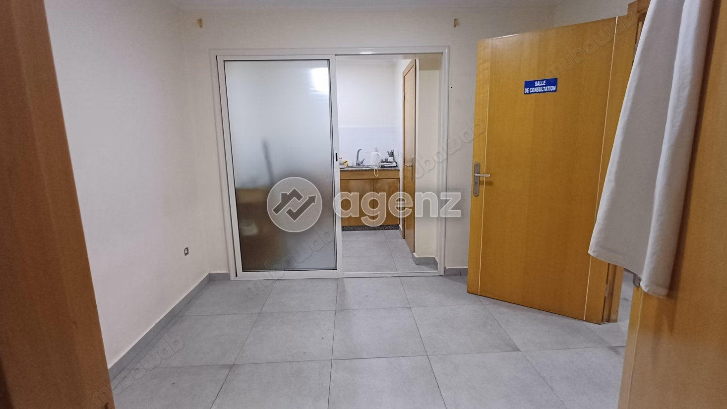 Bureau à vendre 157 m² Les hôpitaux Casablanca