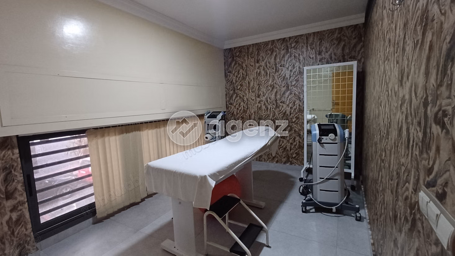 Bureau à vendre 157 m² Les hôpitaux Casablanca