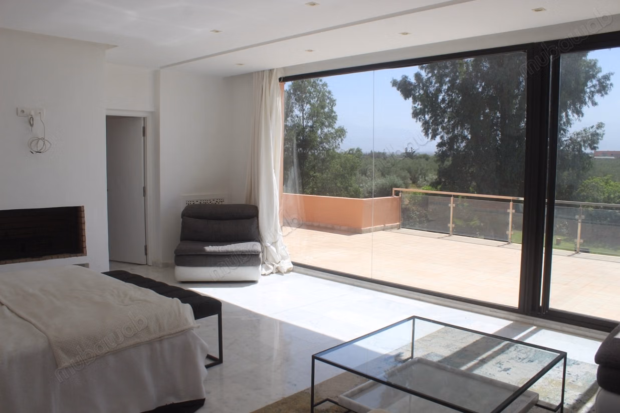 Superbe villa sans vis a vis a Louer