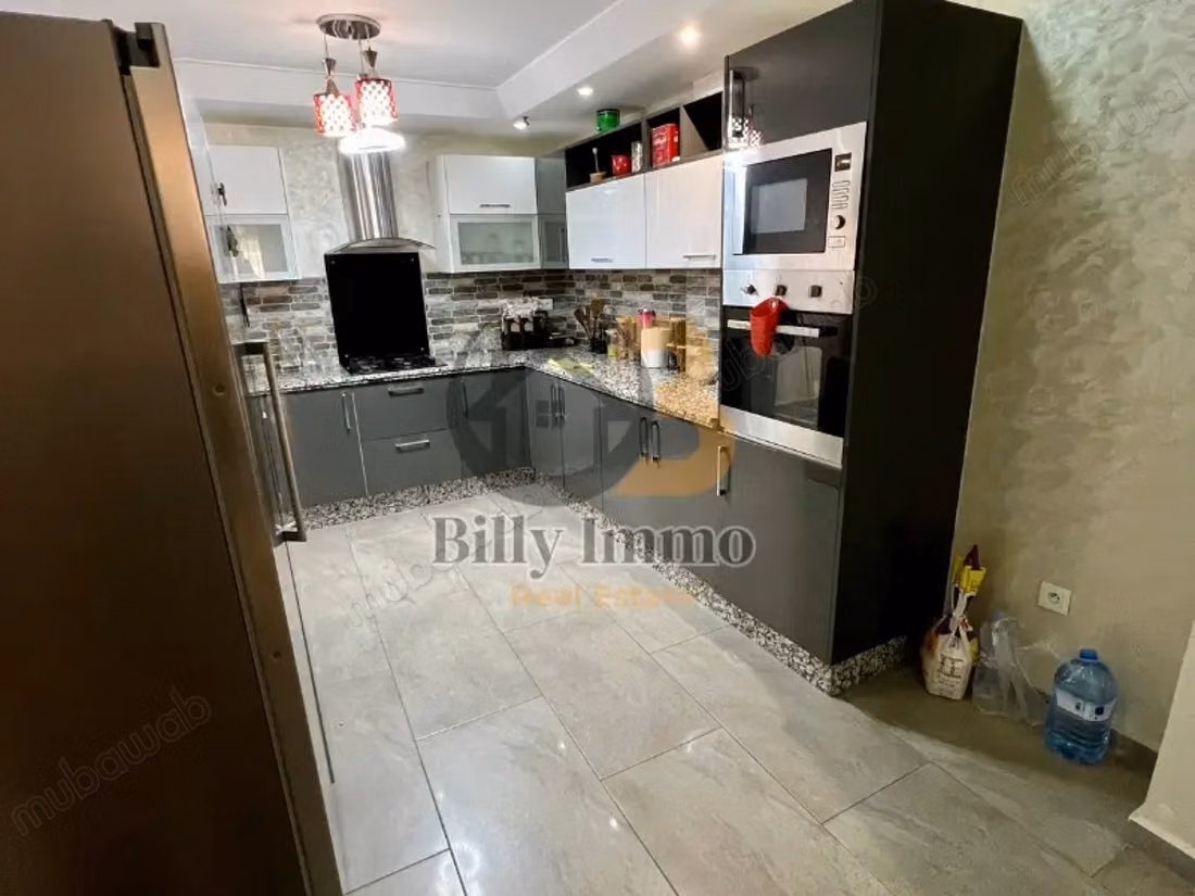 Gemeubileerd Appartement Te Huur Racine 147m