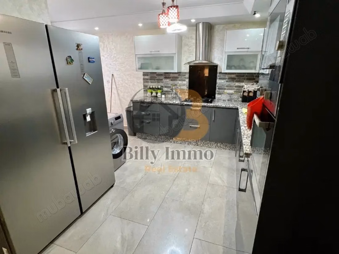 Gemeubileerd Appartement Te Huur Racine 147m
