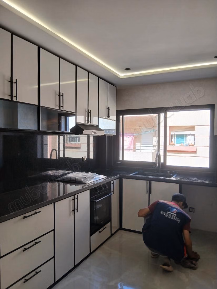 First floor apartment with two facades 73 meters