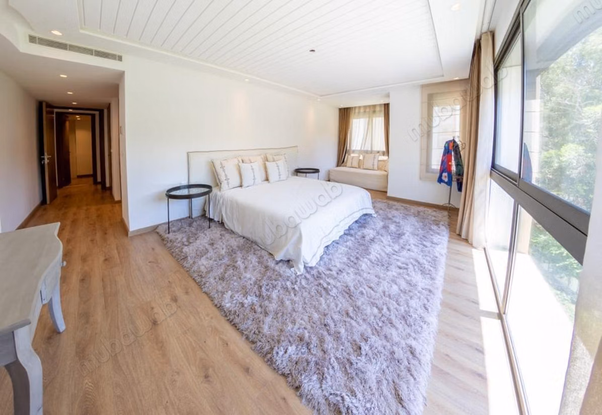 Très bel appartement en location à Haut Agdal. 3 chambres. Bien meublé