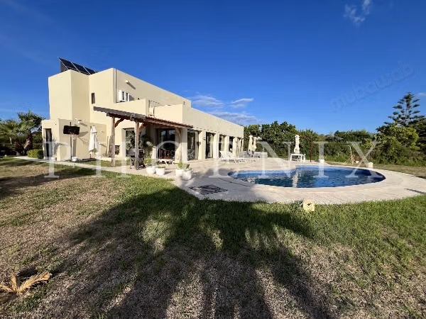 Villa S3 avec piscine à Gammarth