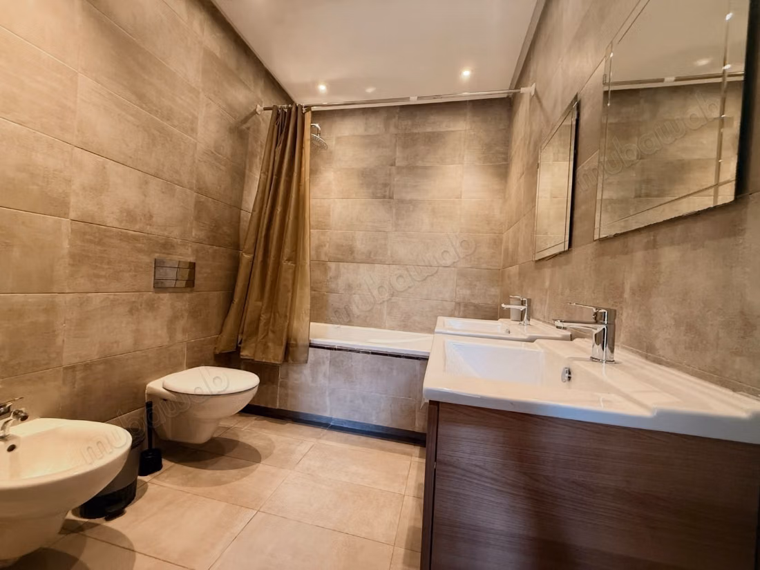 Luxury villa for rent in Dar Bouazza. 4 cozy bedrooms. Well furnished