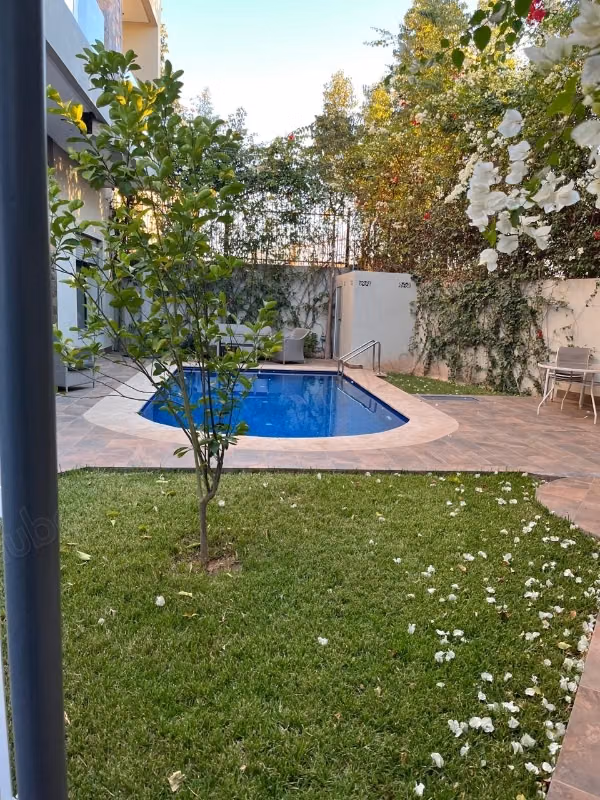 Excellent house for sale in Tarka. 5 stunning pieces. Moroccan lounge, and security and guard service