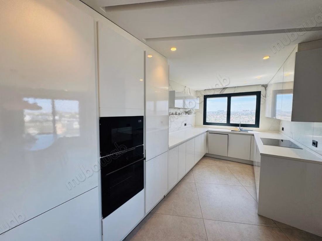 Appartamento ultra moderno in affitto a Ain Diab