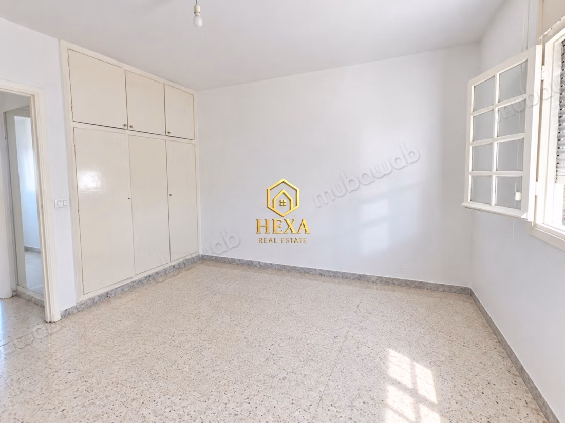 A vendre S2 au Manar 1