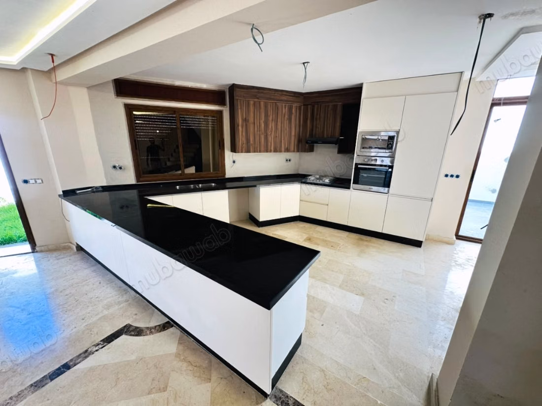 Villa for Sale with Panoramic Sea View