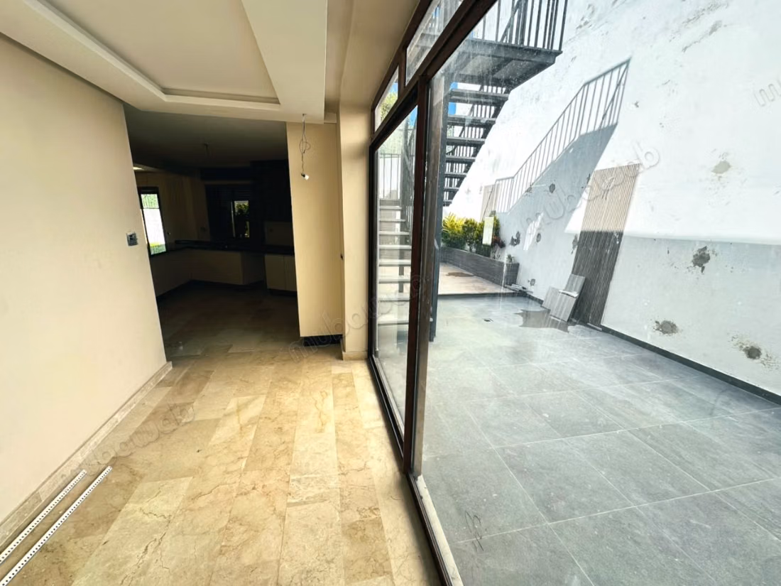 Villa for Sale with Panoramic Sea View