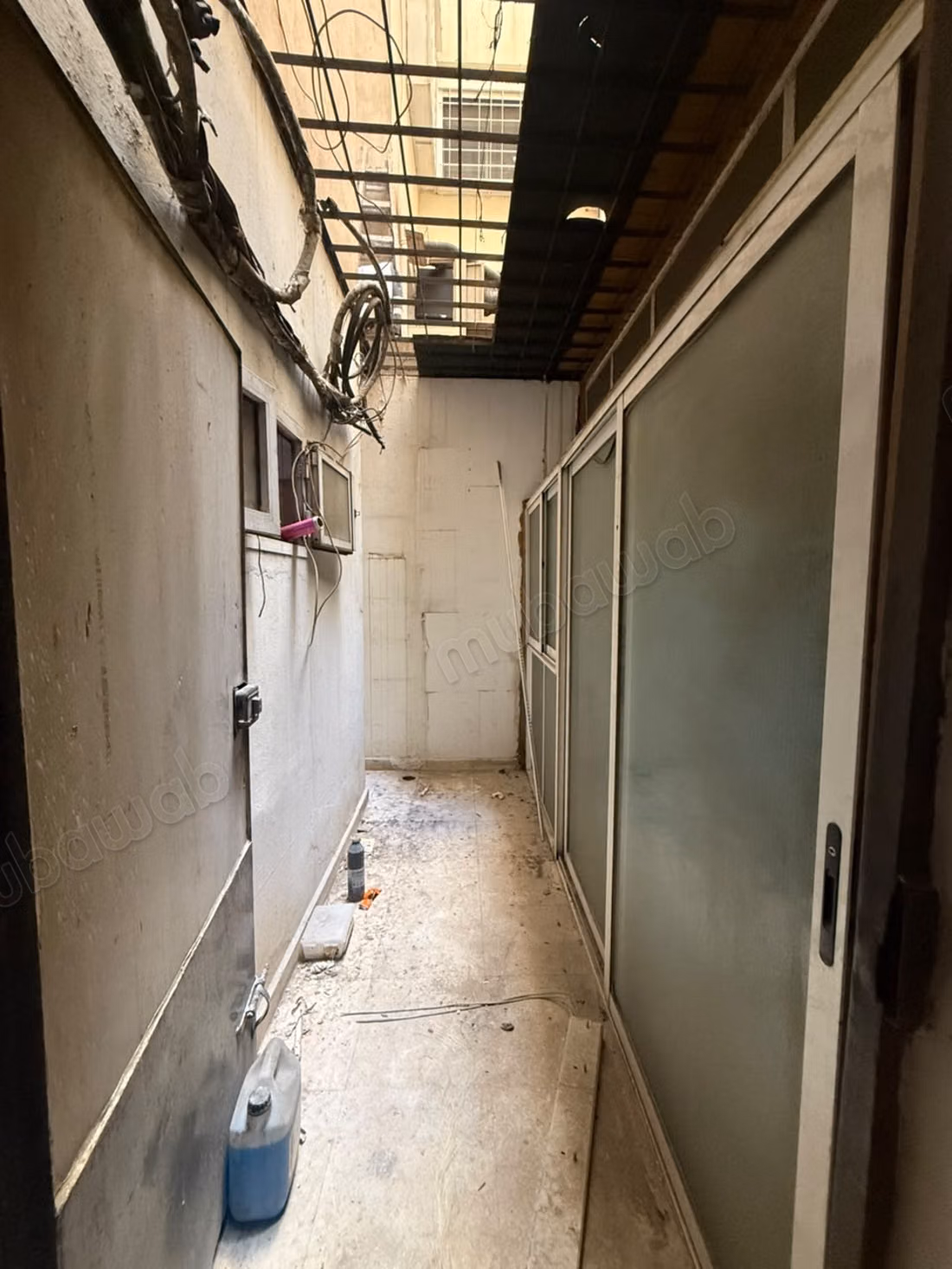 Commercial premises near the Marina