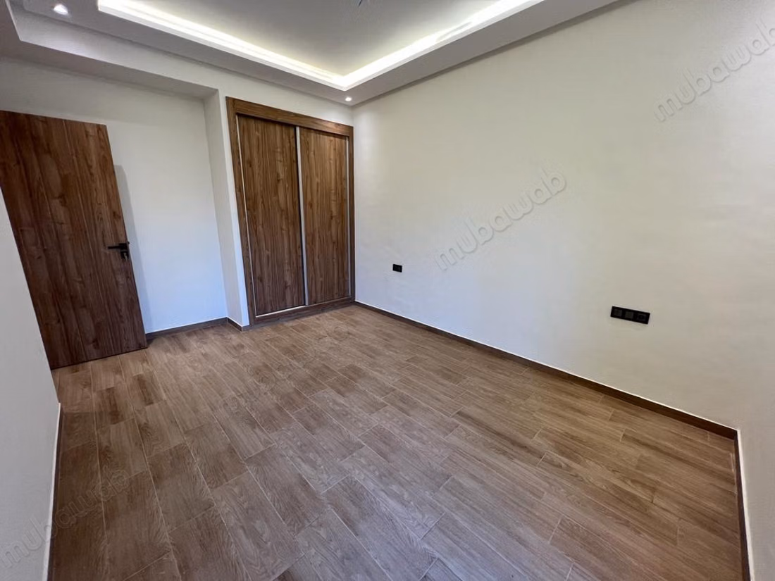 Appartamento con 3 camere dietro Victor Hugo
