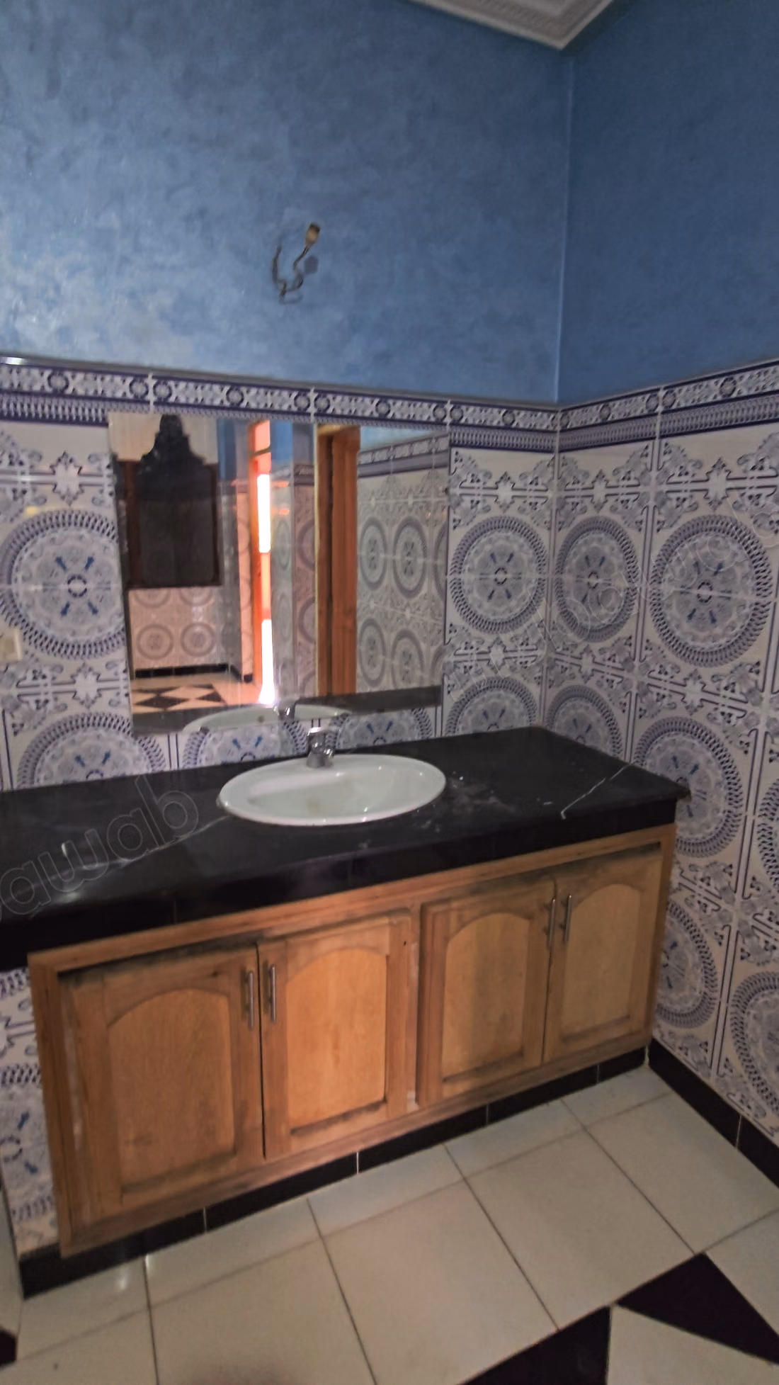 Huis te koop in Mhamid Bouaakaz. Oppervlakte 131 m²
