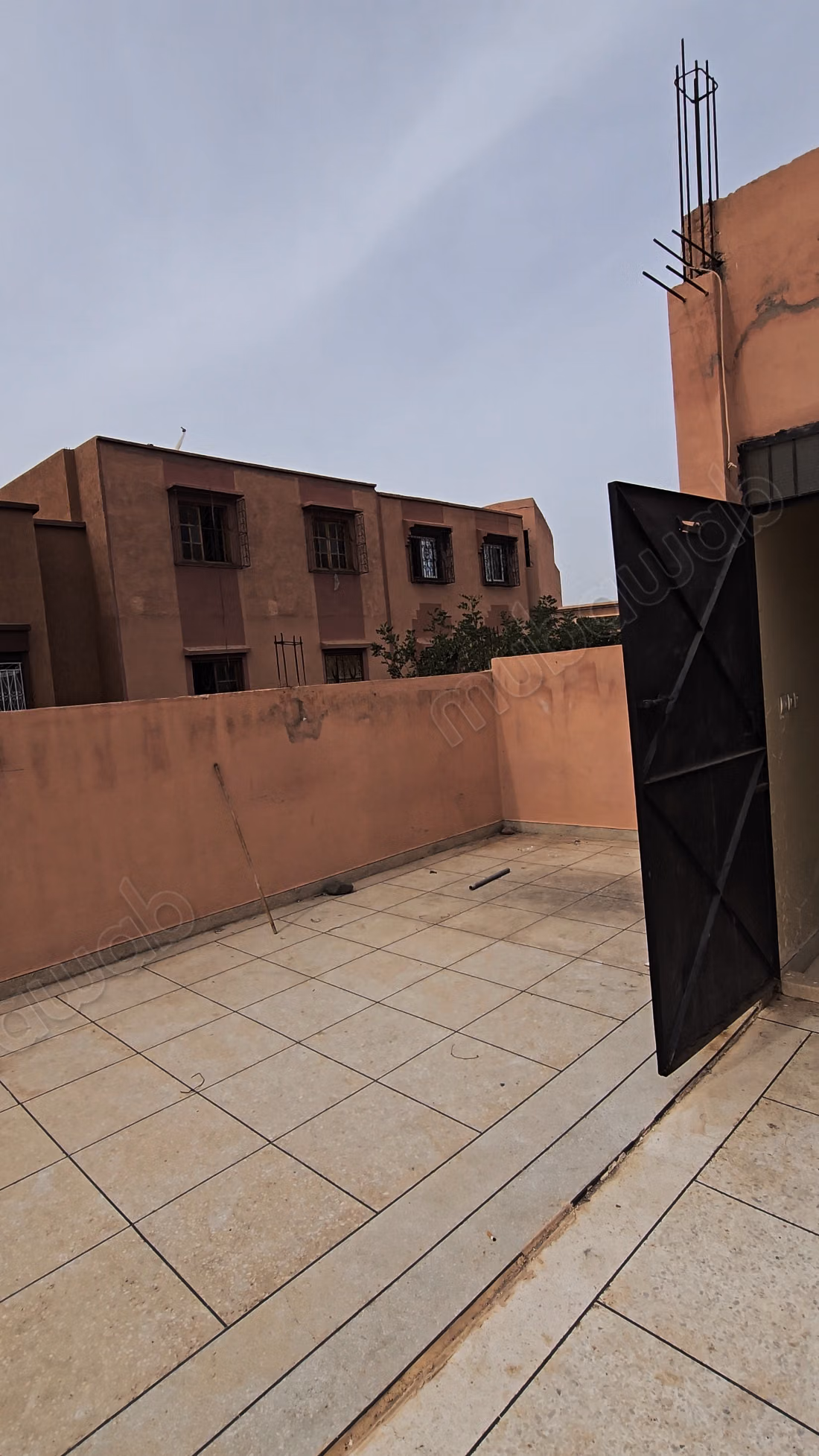 Huis te koop in Mhamid Bouaakaz. Oppervlakte 131 m²